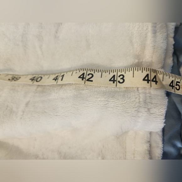 PJ Salvage robe - Picture 6 of 6